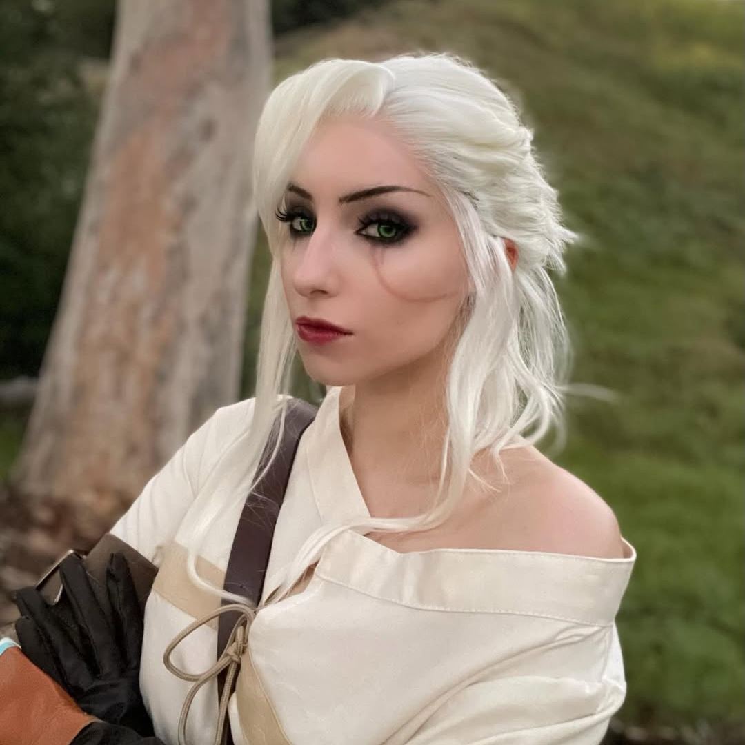 Koi Tail Butterfly Green Prescription Yearly Contact Lenses