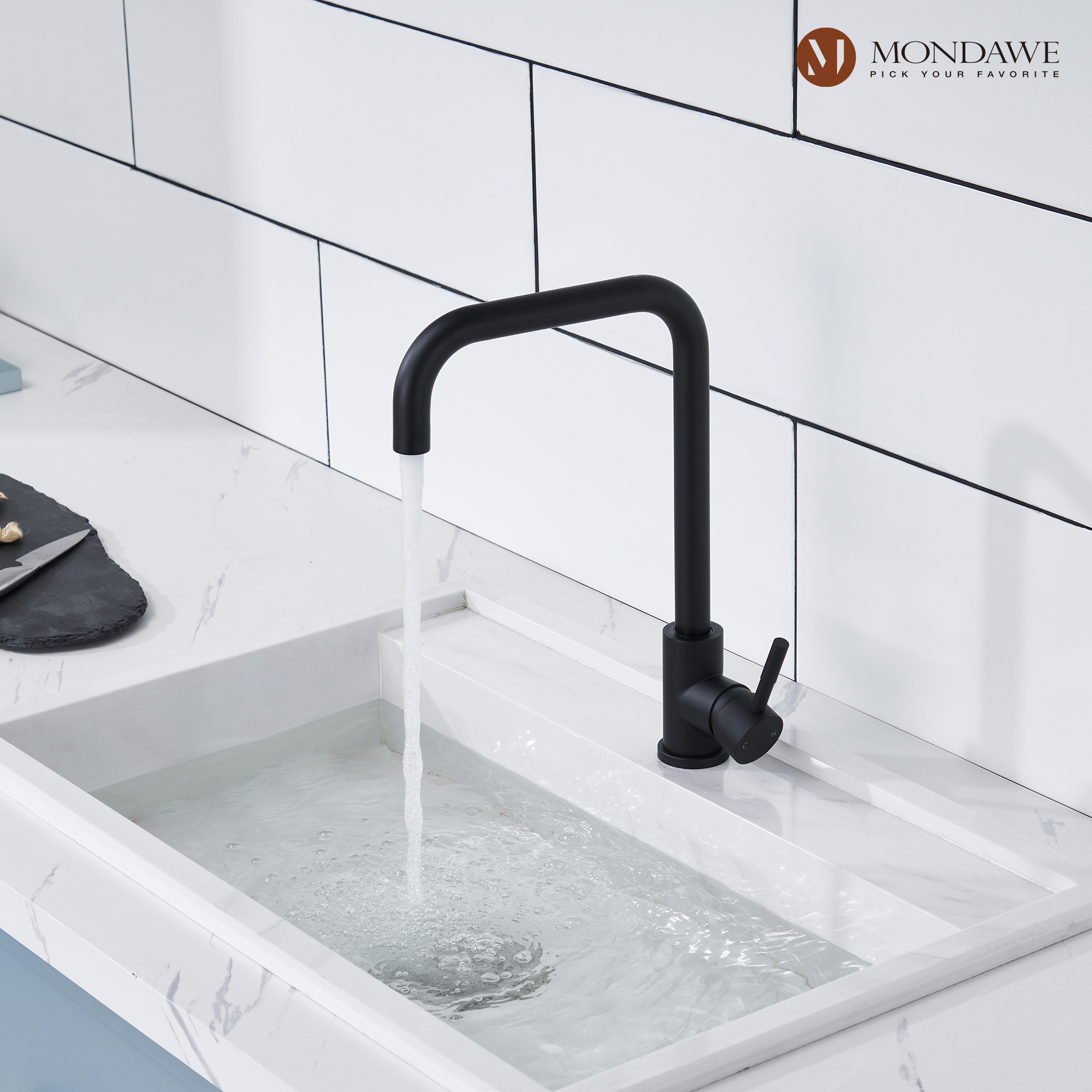 High Arc Pull Down Single Handle Kitchen Faucet with Accessories-Mondawe