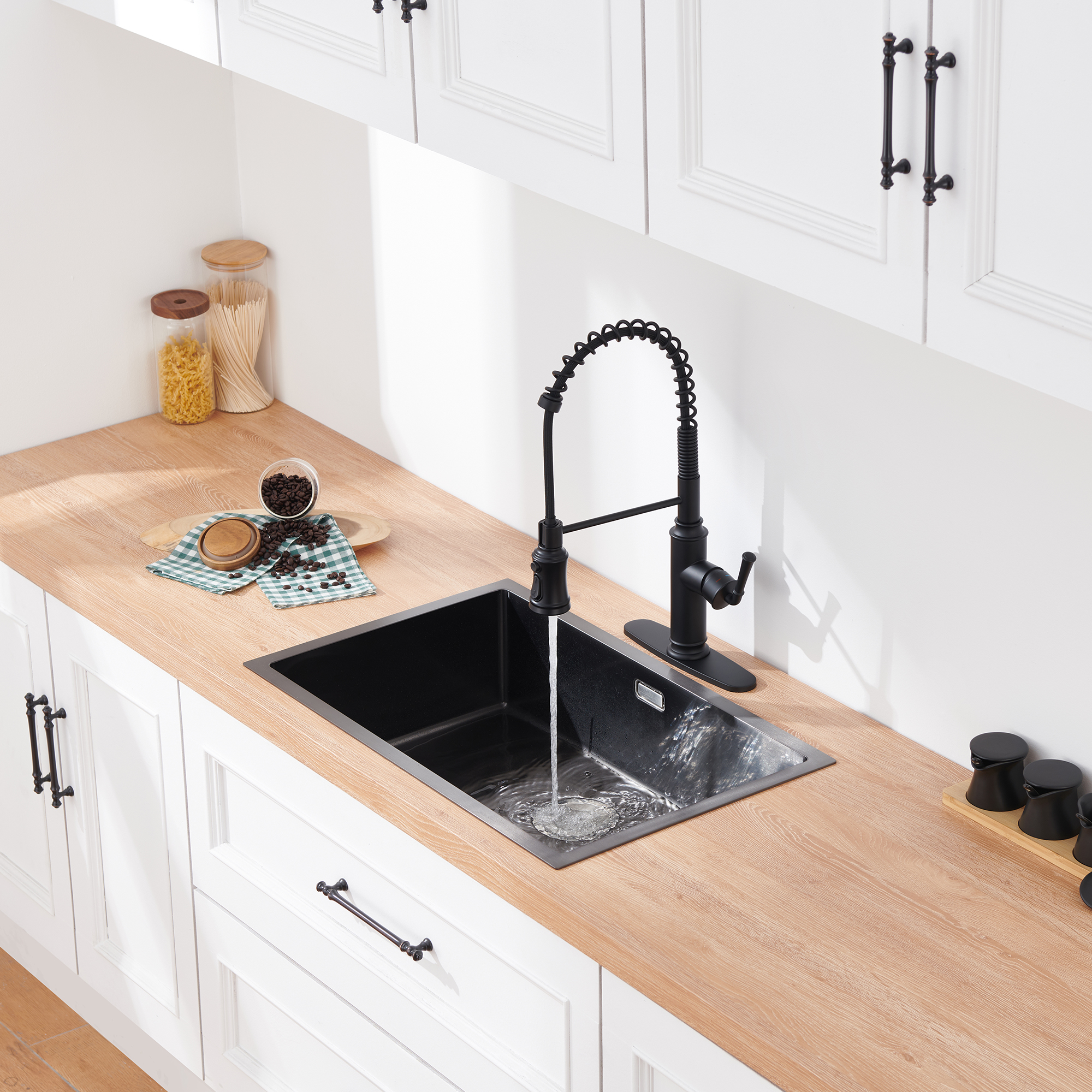 Mondawe Kitchen Faucets Commercial Single Handle Single Lever Pull Down Sprayer Spring Kitchen Sink Faucet