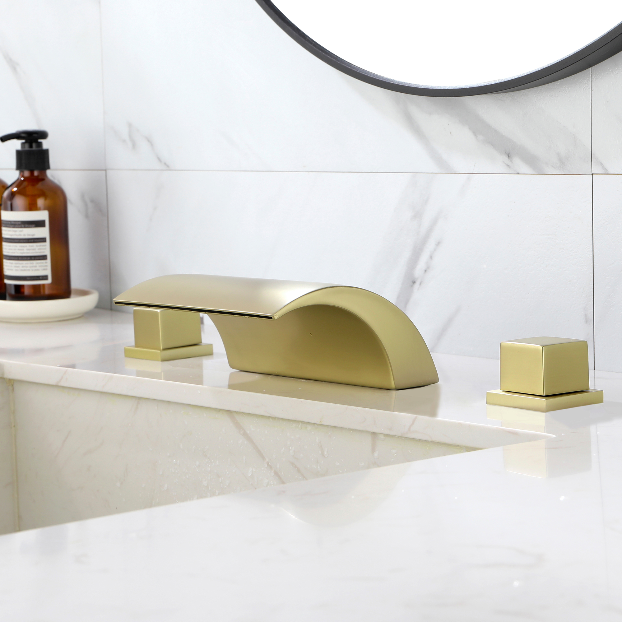 Mondawe Double Handle 8-Inch Center Wide-Spread Bathroom Faucet in Nickel/Black/Gold-Mondawe