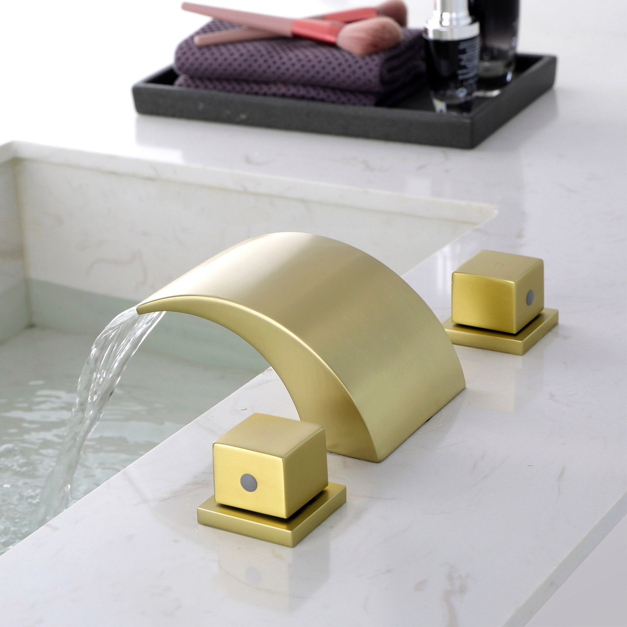 Mondawe Double Handle 8-Inch Center Wide-Spread Bathroom Faucet in Nickel/Gold/Black-Mondawe