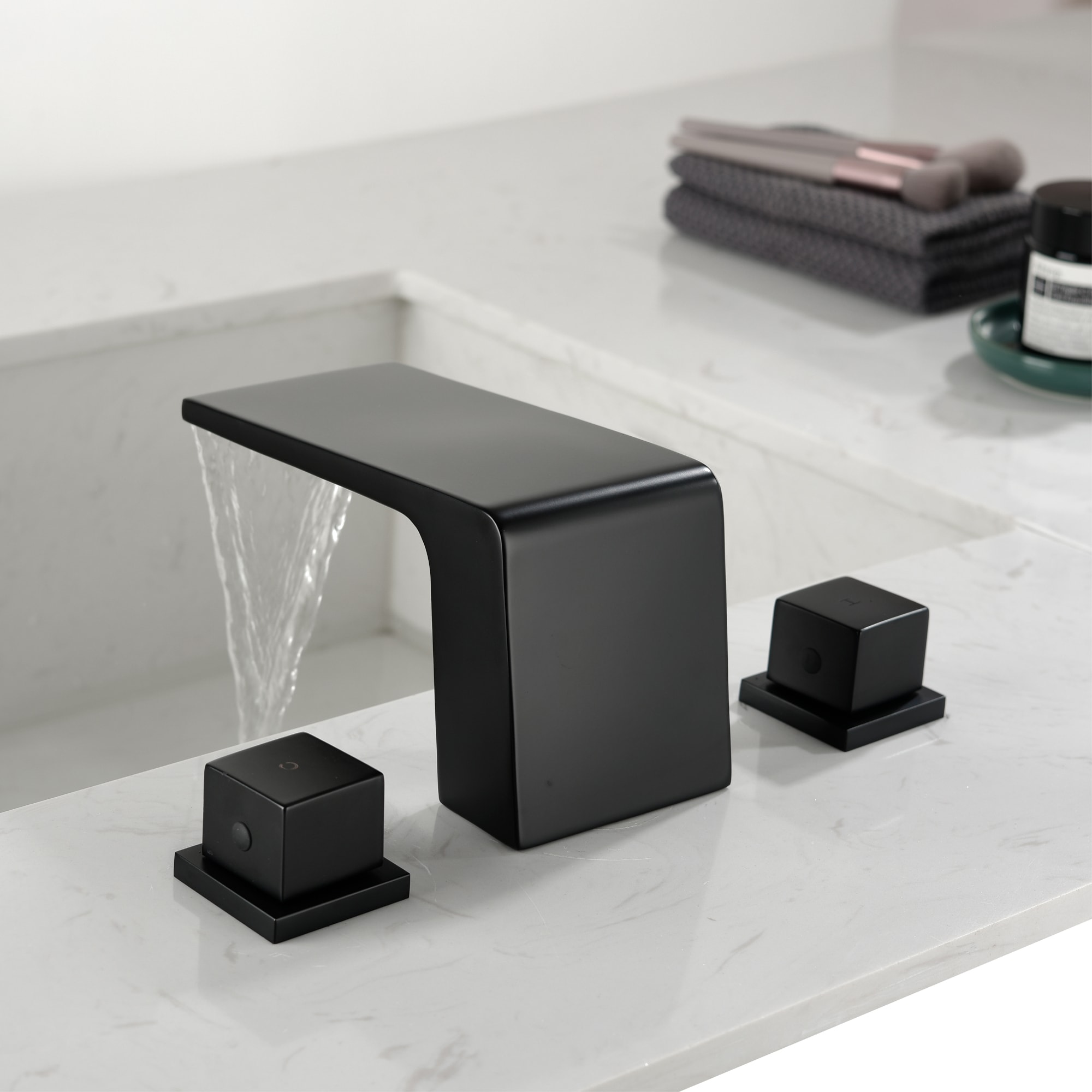 Mondawe Double Handle 8-Inch Center Wide-Spread Bathroom Faucet(Black/Gold/Nickel/Gray)-Mondawe