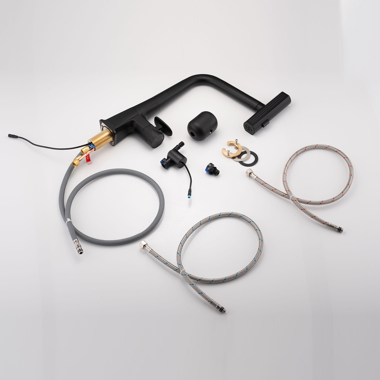 Matte Black/Brushed Gold Waterfall Kitchen Faucet with Temperature Display, Single Handle Kitchen Faucet with Pull Down Sprayer, Modern Kitchen Sink Faucet, Three Water Outlet Modes