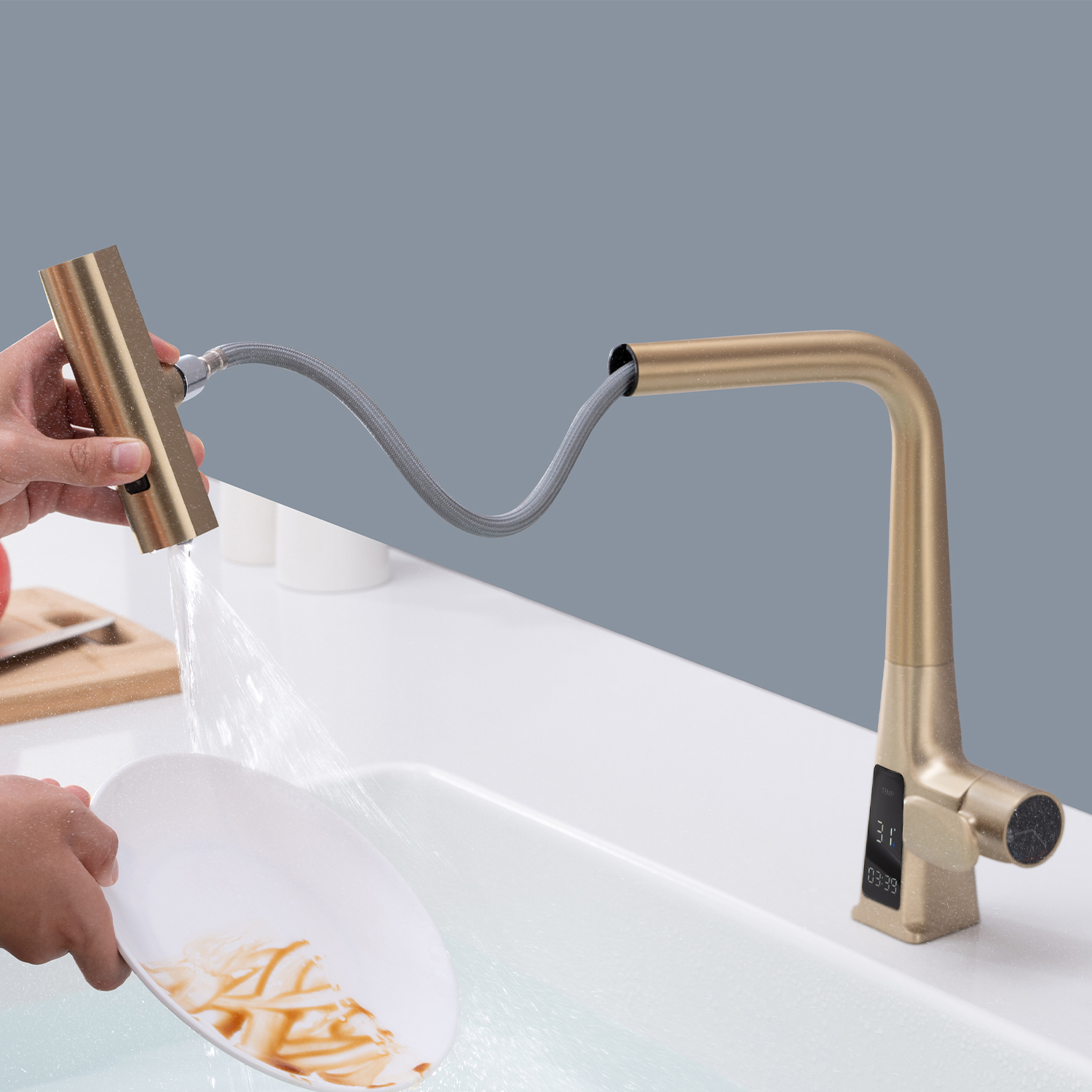 Matte Black/Brushed Gold Waterfall Kitchen Faucet with Temperature Display, Single Handle Kitchen Faucet with Pull Down Sprayer, Modern Kitchen Sink Faucet, Three Water Outlet Modes