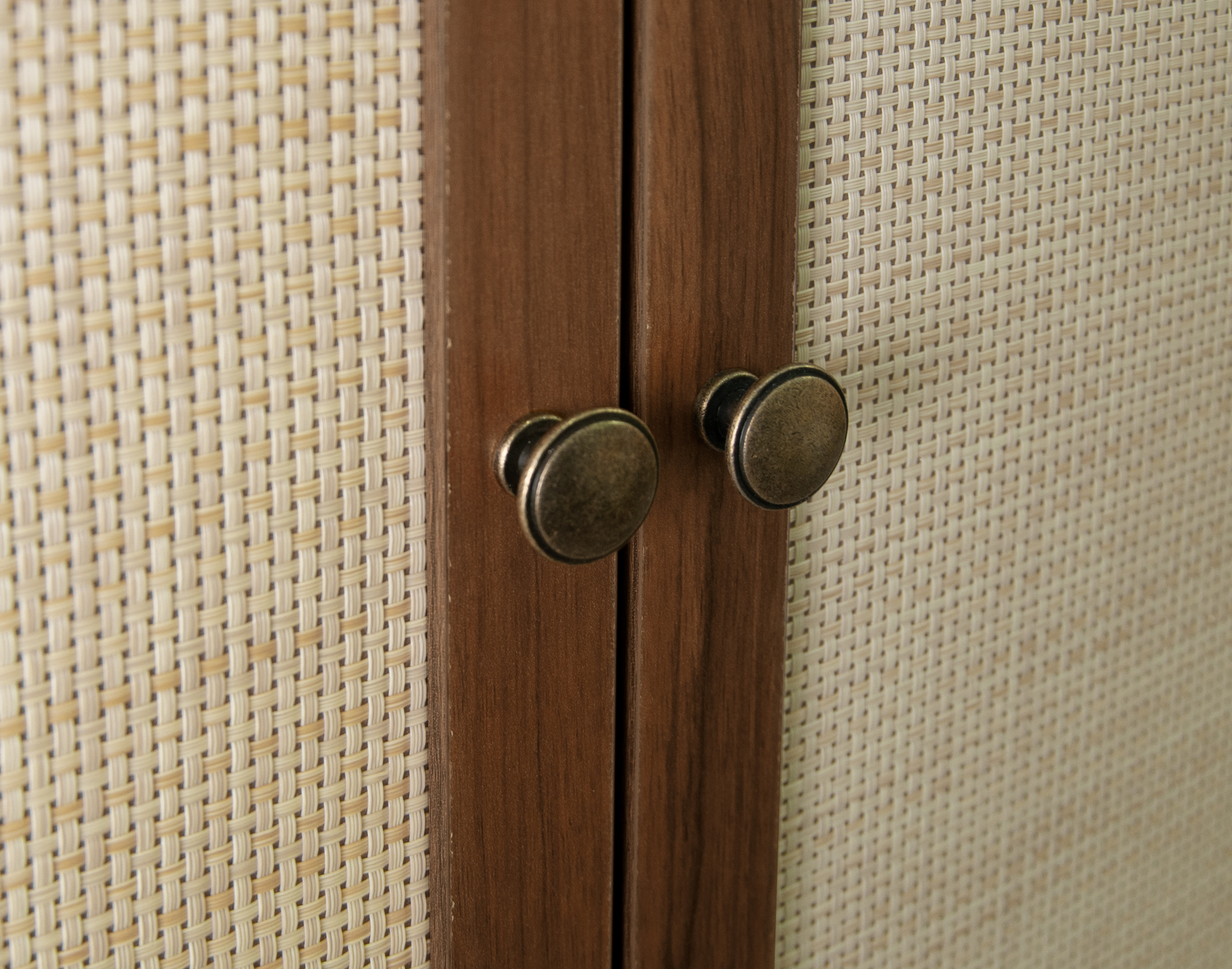 4 Door Cabinet with 1 Drawer, with 4 Adjustable Inner Shelves, Storage Cabinet