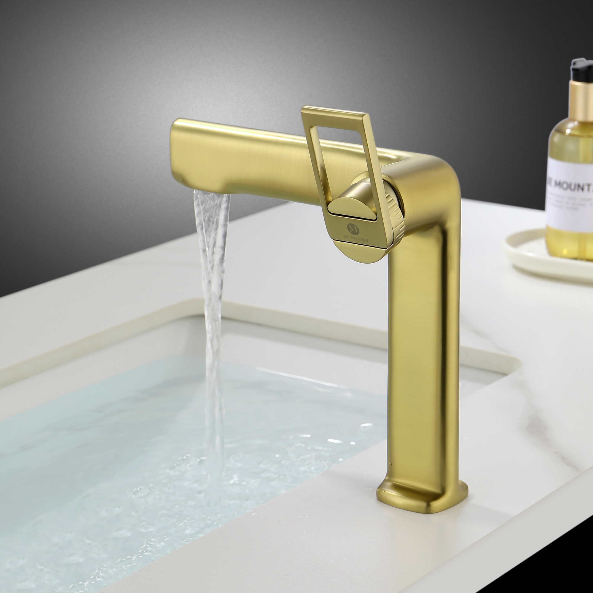 Trendy Long Spout Brass Single-Handle Single-Hole Bathroom Faucet Sink Faucet Bathroom Faucet in Brushed Gold/ Brushed Black Chrome