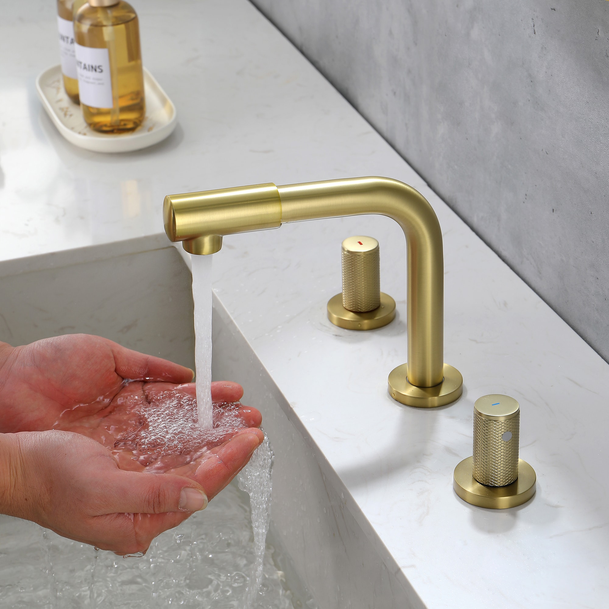 Mondawe Double Handle 8-Inch Center Wide-Spread Bathroom Faucet in Gold/Black/Nickel-Mondawe