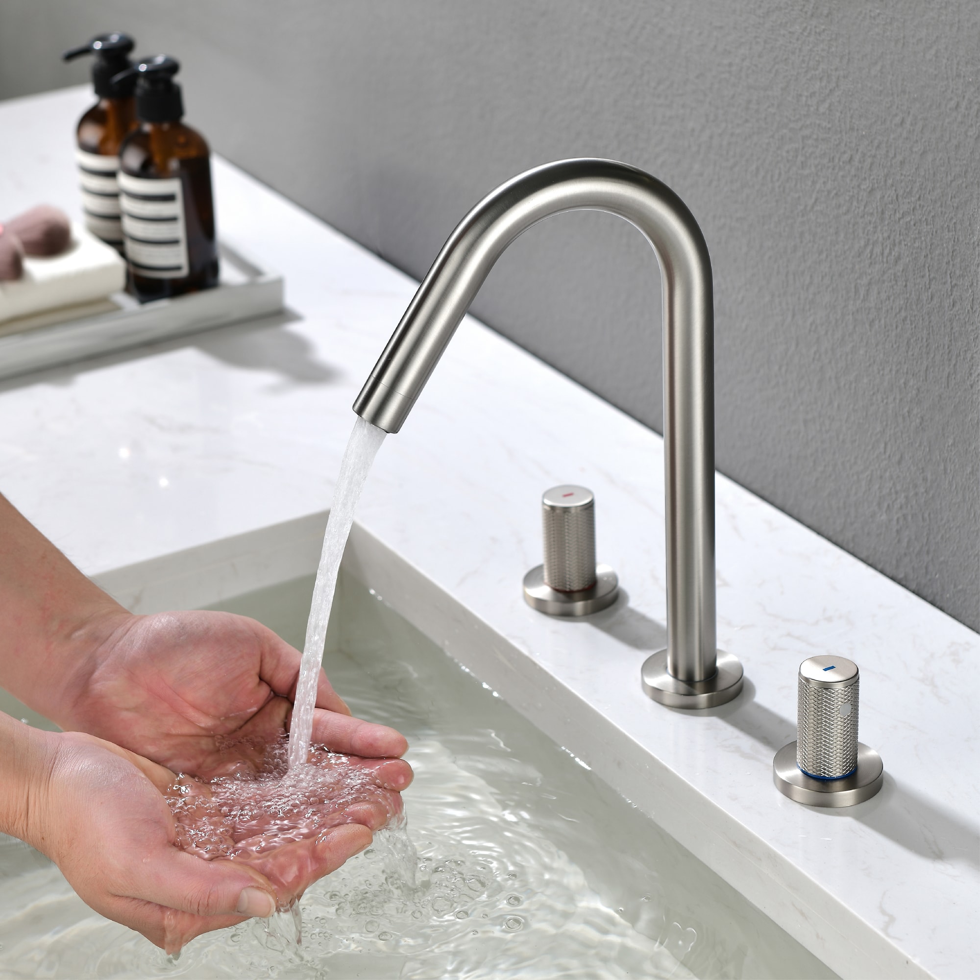 Mondawe Double Handle 8-Inch Center Wide-Spread Bathroom Faucet-Mondawe