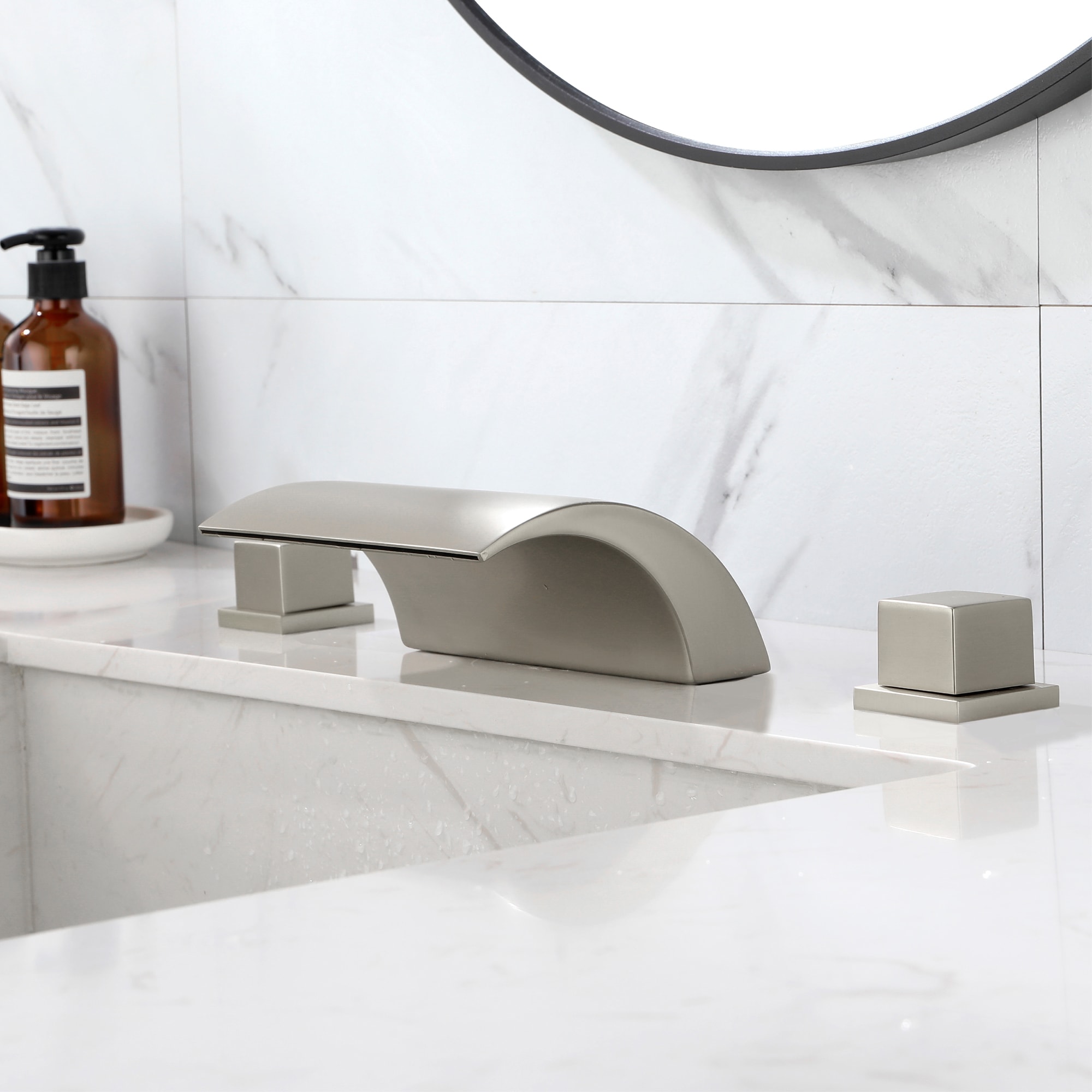 Mondawe Double Handle 8-Inch Center Wide-Spread Bathroom Faucet in Nickel/Black/Gold-Mondawe