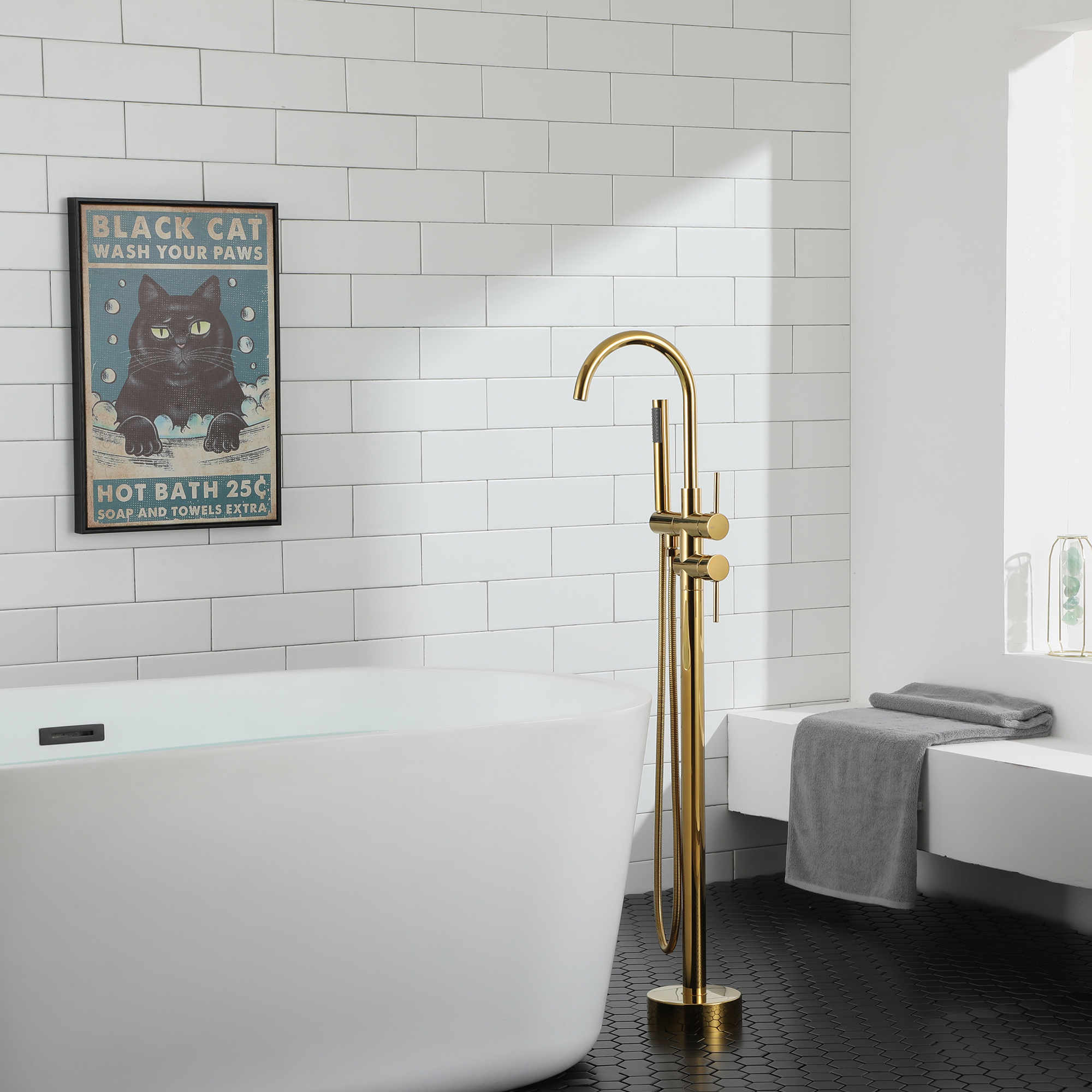 2-Handle Residentail Freestanding Bathtub Faucet with Hand Shower in Chrome