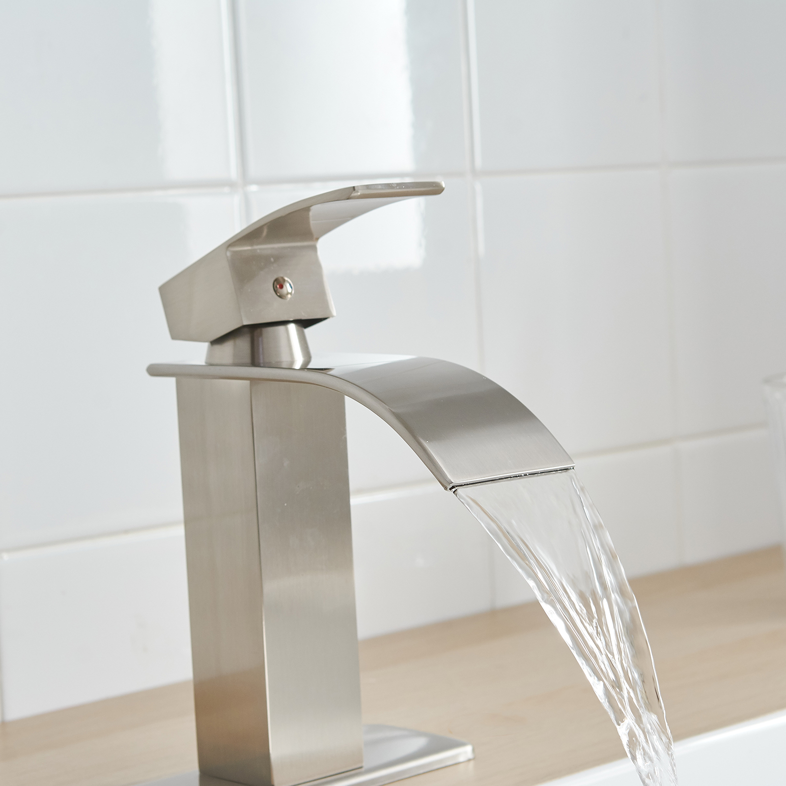 Single Handle Single Hole Bathroom Faucet with Deckplate Included, Pop Up Drain, Water Supply Hoses in Oil Rubbed Bronze /Brushed Nickel / Matte Black/ Chrome