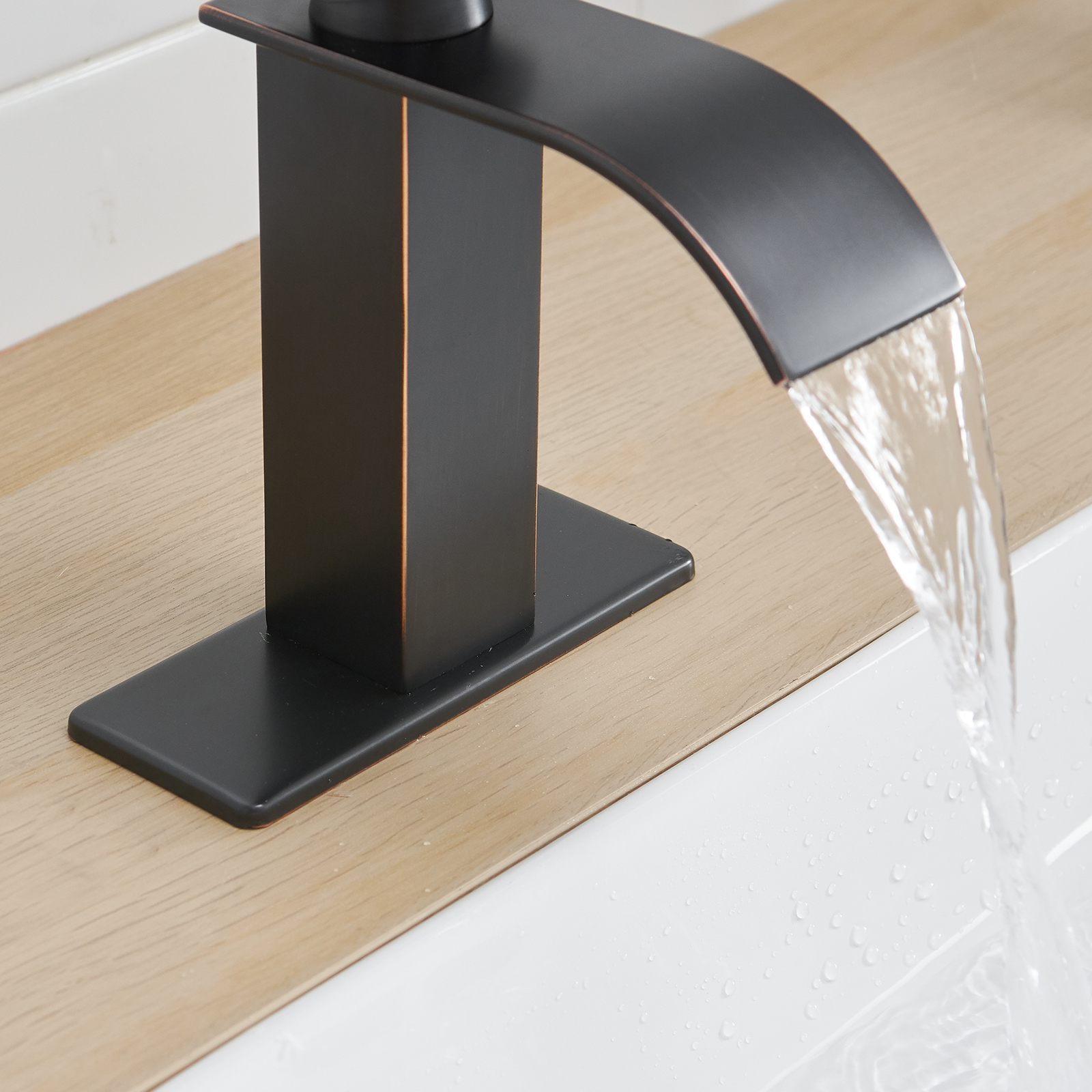 Single Handle Single Hole Bathroom Faucet with Deckplate Included, Pop Up Drain, Water Supply Hoses in Oil Rubbed Bronze /Brushed Nickel / Matte Black/ Chrome