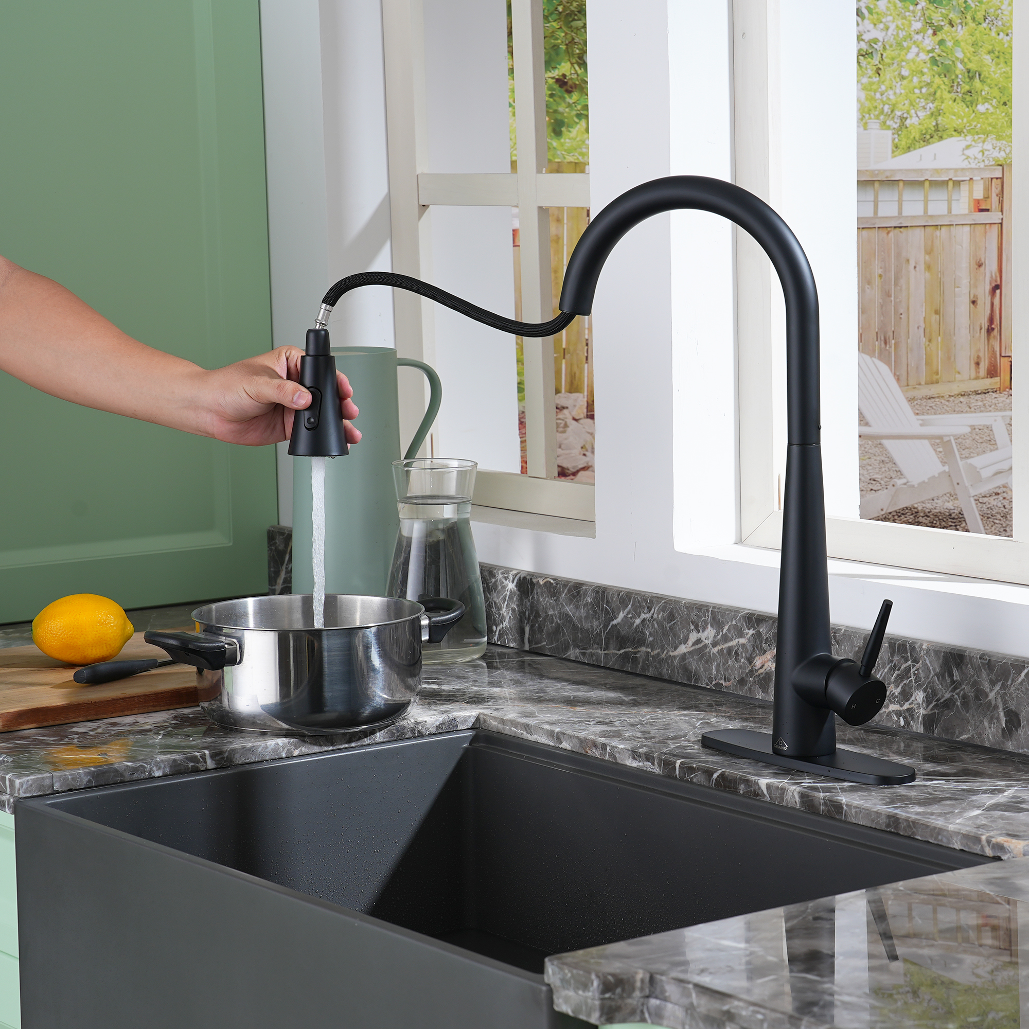 Kitchen-Faucet, Simple Kitchen Faucet with Pull Down Sprayer-Out Kitchen Sink Offers Efficient Cleaning for Kitchen Laundry Utility Rv Wet Bar -with Deck Plate -Matt Black-4