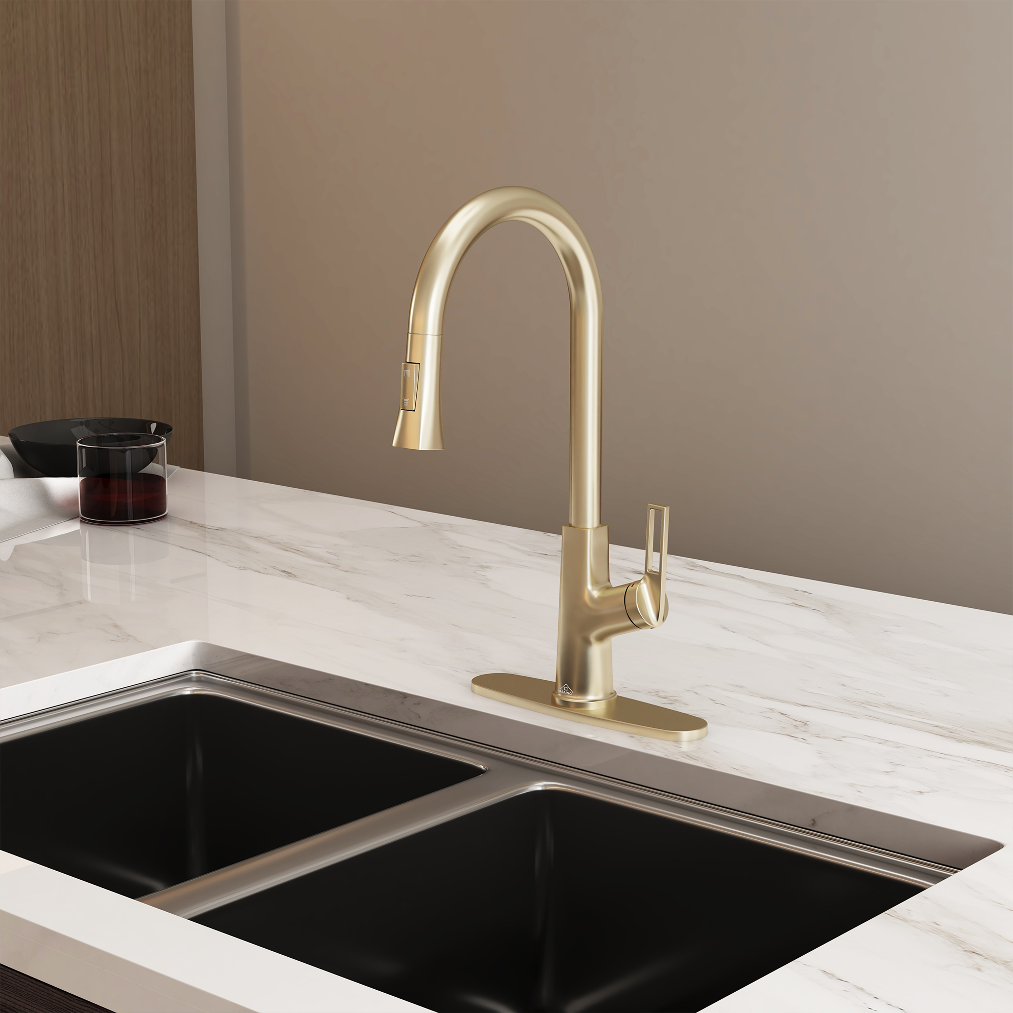 Single Handle Pull-Down Sprayer Kitchen Faucet with Advanced Spray, Pull Out Spray Wand, Deckplate in Brushed Gold/Brushed Nickel/Matte Black/Matte White