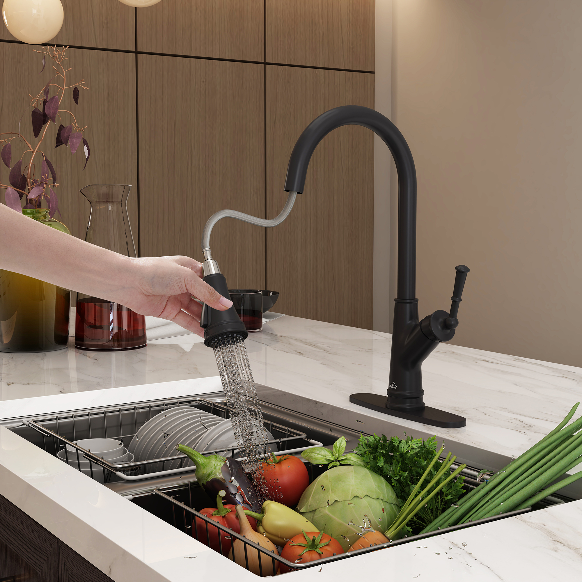 Single-Handle Kitchen Faucet with Pull-Out Sprayer in Brushed Nickel/Matte Black/Brushed Gold