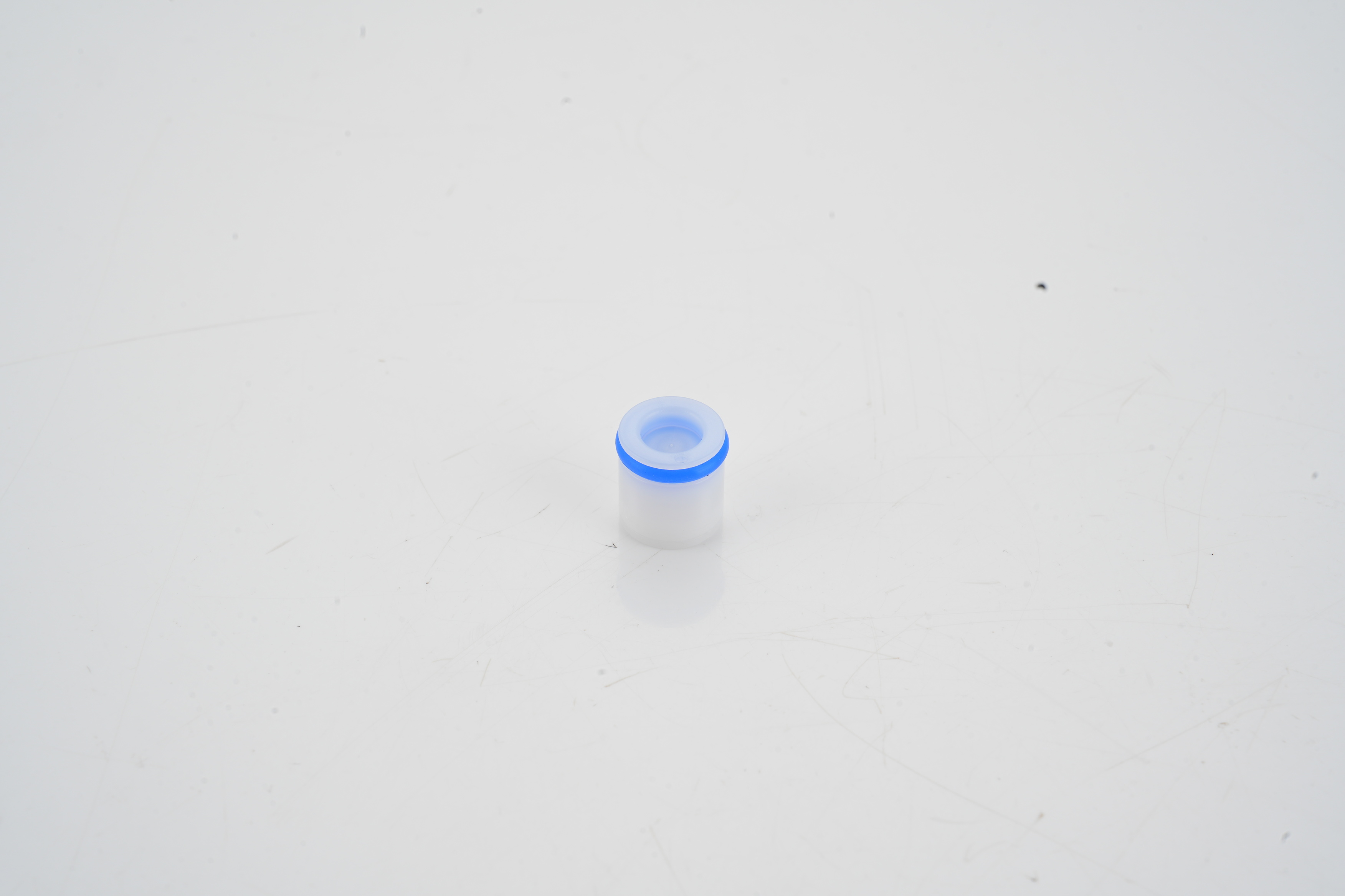 Two 10mm one-way valves (check valves)