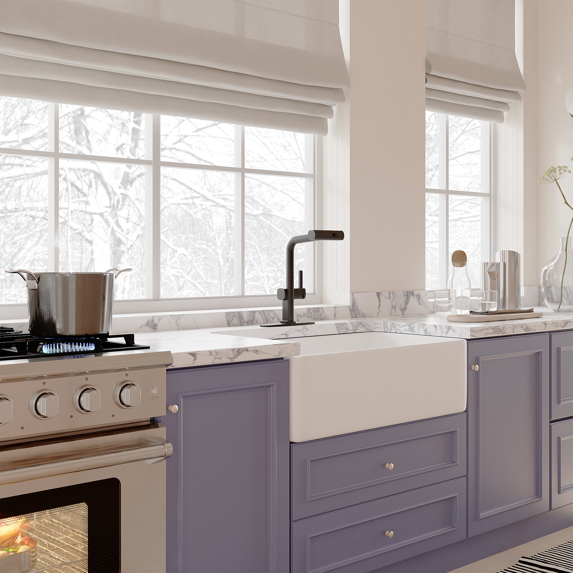 Single Handle Pull Down Sprayer Kitchen Faucet with 3 Functions Spray, 360° swivel Deckplate Included in Brushed Nickel/Brushed Gold/Matte Black/Chrome