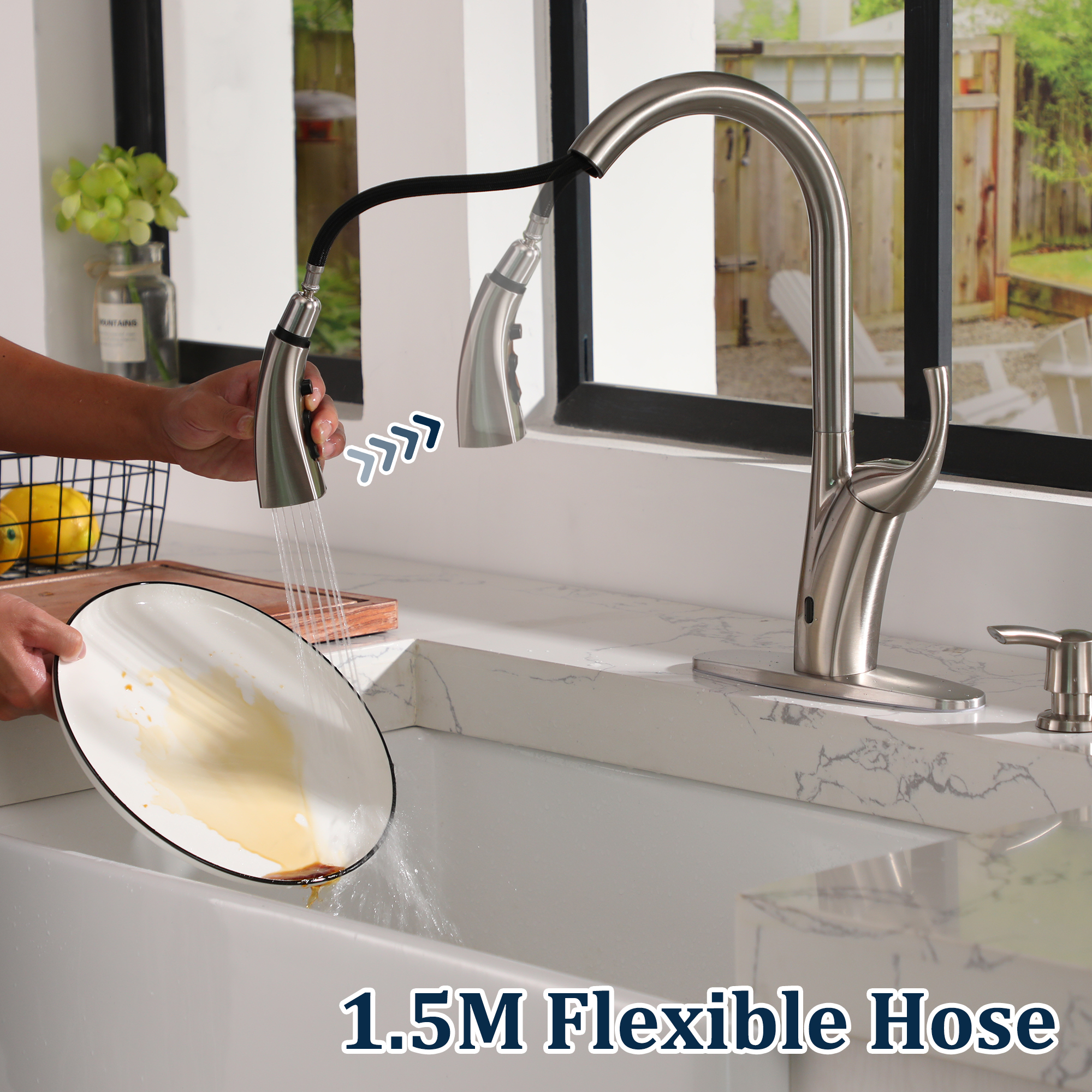 3-Spray Patterns 1.8 GPM Single Handle Touchless Pull-out Kitchen Faucet Wtih soap dispenser