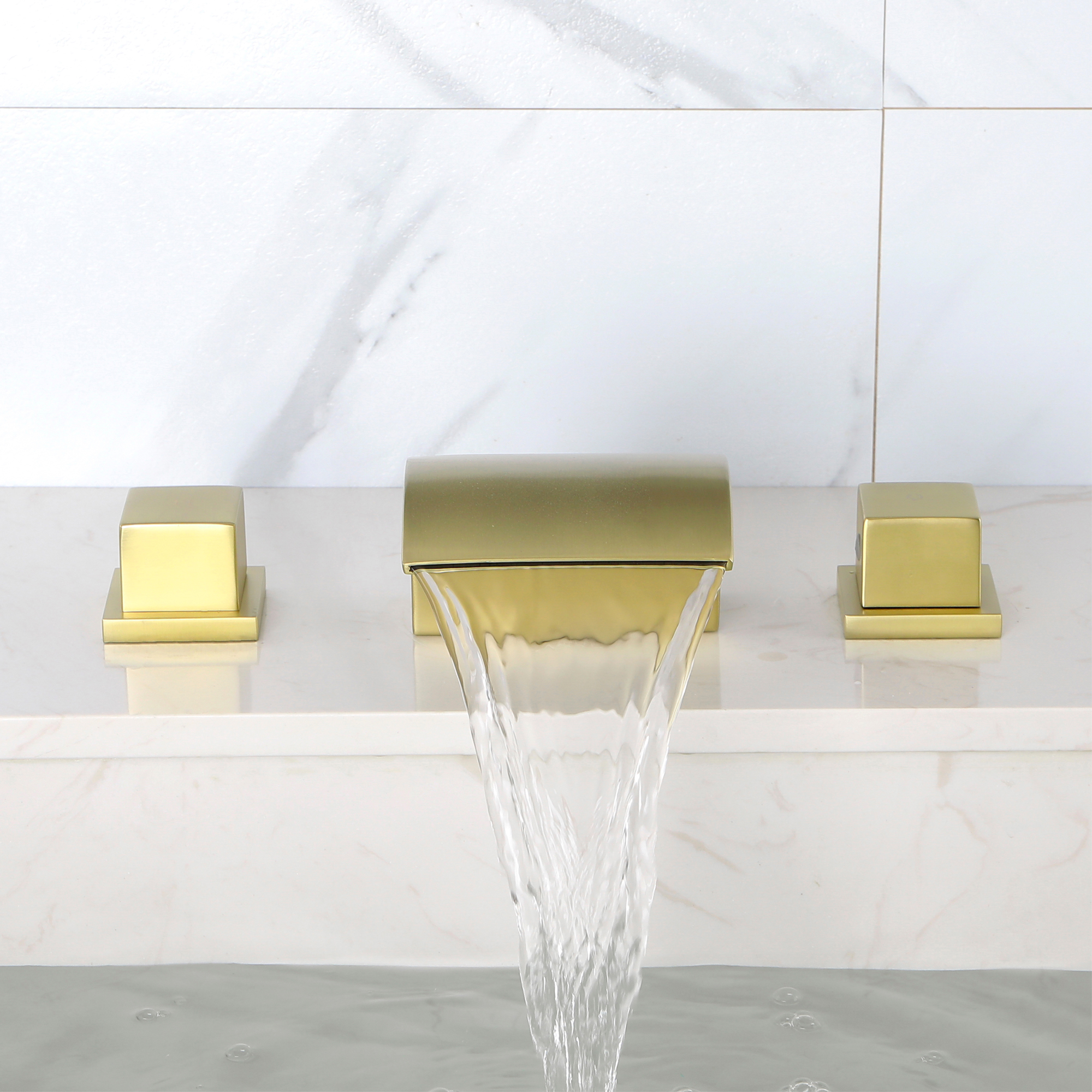 Mondawe Double Handle 8-Inch Center Wide-Spread Bathroom Faucet in Nickel/Gold/Black-Mondawe