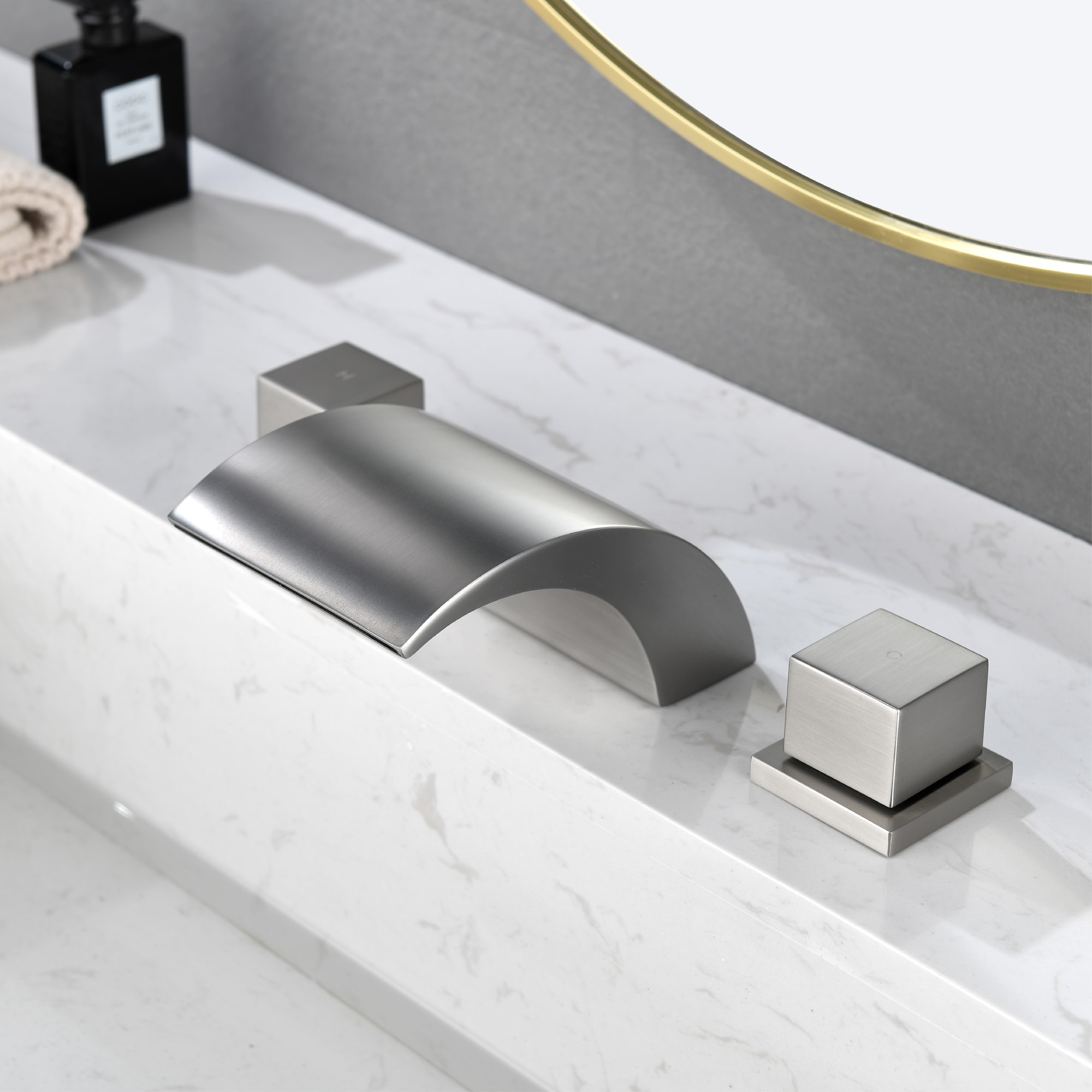 Mondawe Double Handle 8-Inch Center Wide-Spread Bathroom Faucet in Nickel/Gold/Black-Mondawe