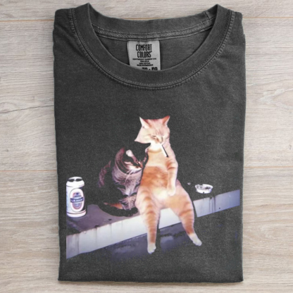 Vintage Cat Smoking T-shirt