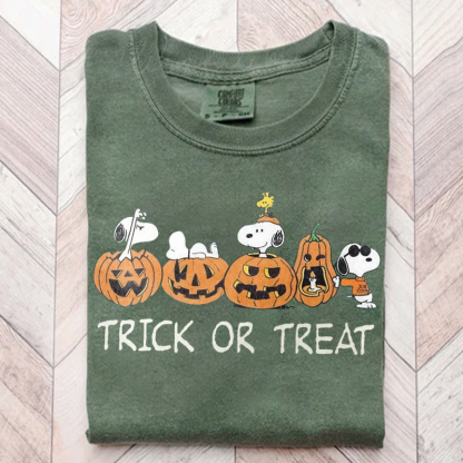 Vintage Trick Or Treat Snoopy Halloween T-Shirt