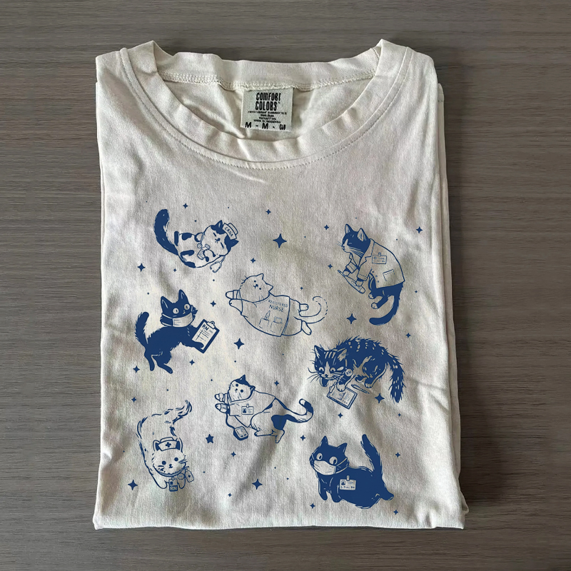 Registered Nurse Cute Cat T-Shirt