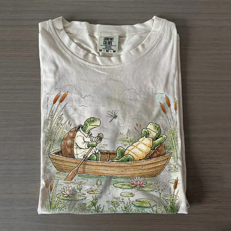 Cottagecore Turtle Nature Lover T-Shirt