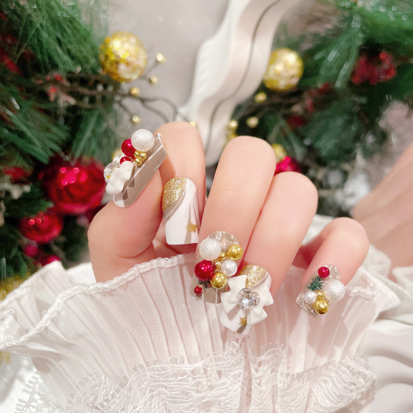 Christmas manicure Christmas bells