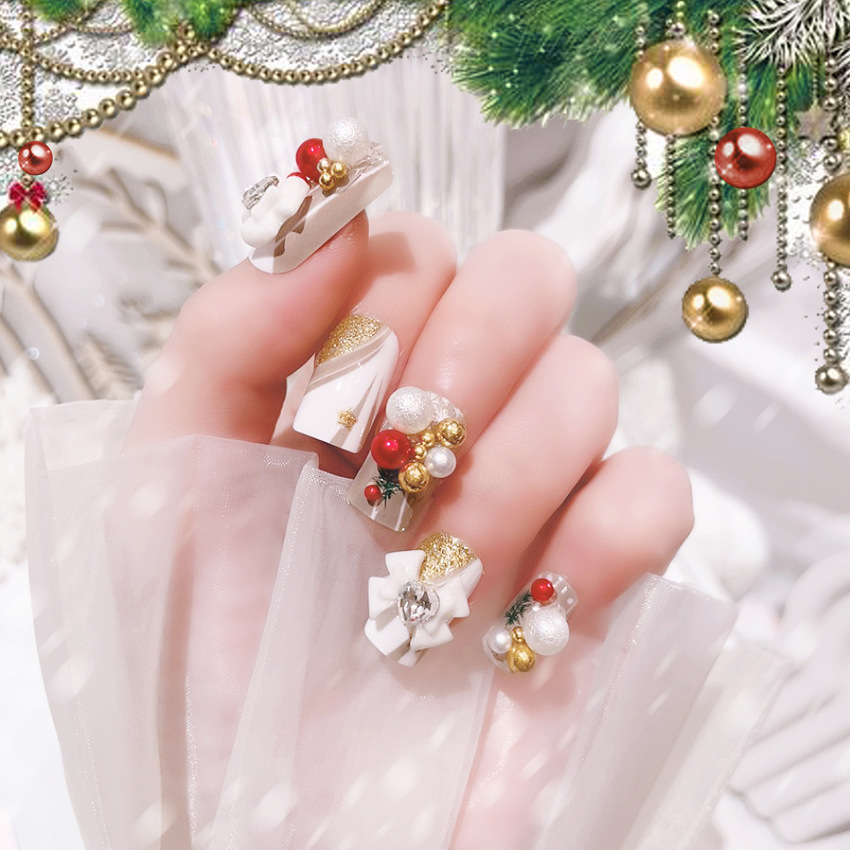Christmas manicure Christmas bells