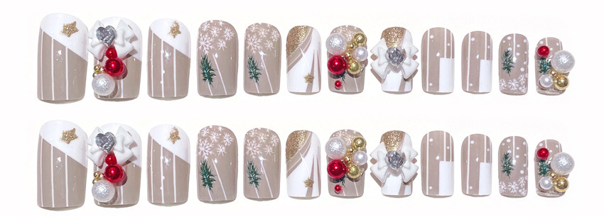 Christmas manicure Christmas bells