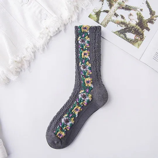 Vintage flower socks with embroidery