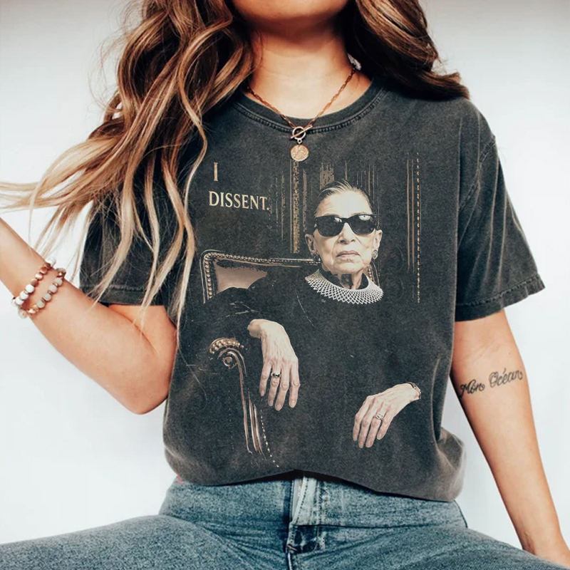 I Dissent Feminist Graphic Shirt