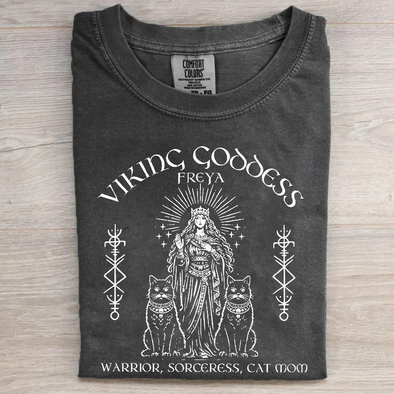Freya Viking Sorceress Cat Lover Mythology T-shirt