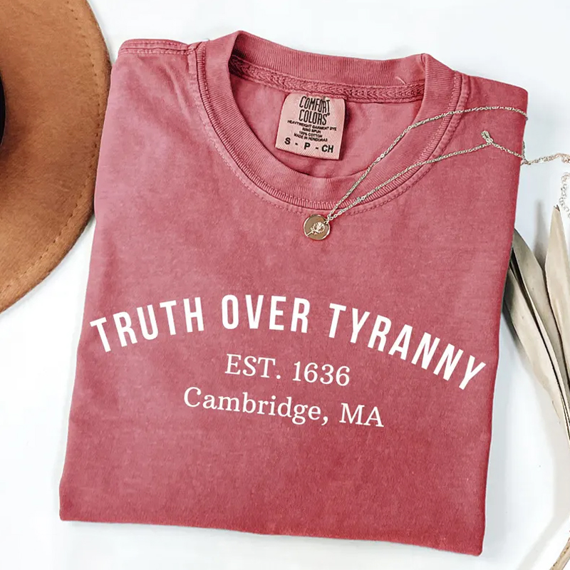 Support Harvard Resistance T-shirt