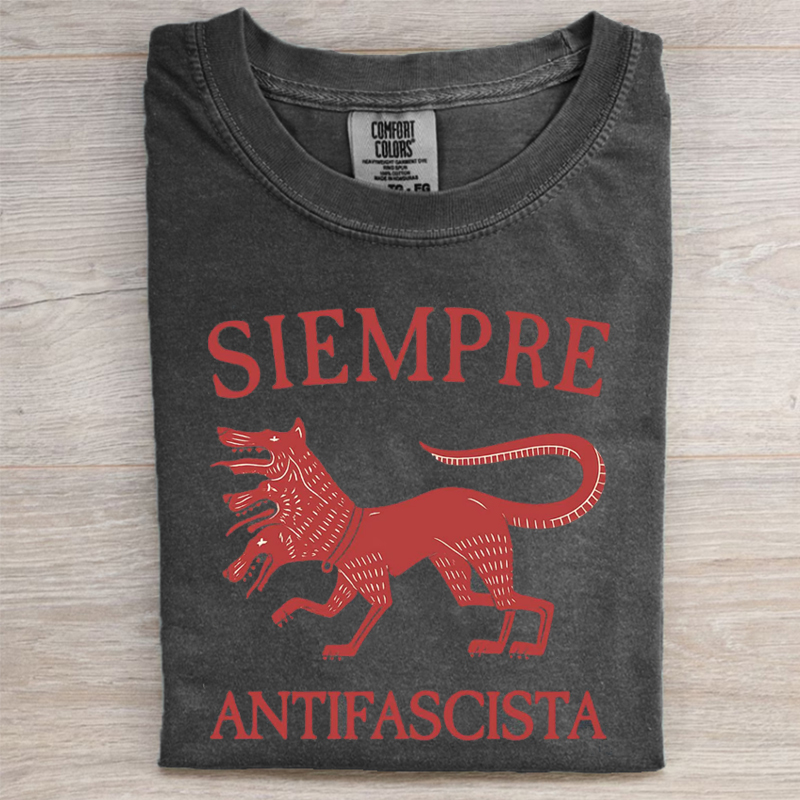 Siempre Antifascista T-shirt