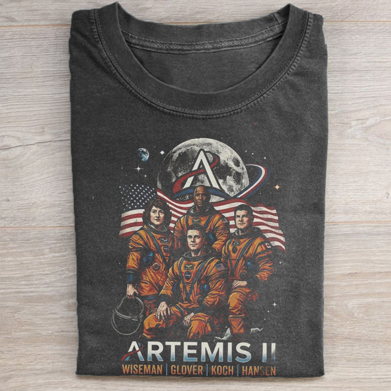 Artemis II 2026 Rocket Launch T-shirt