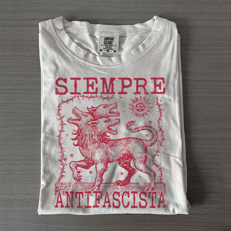 Siempre Antifascista T-shirt