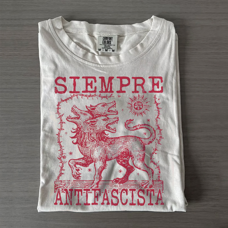 Siempre Antifascista T-shirt