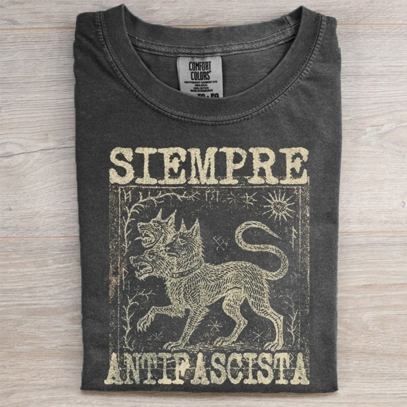 Siempre Antifascista T-shirt