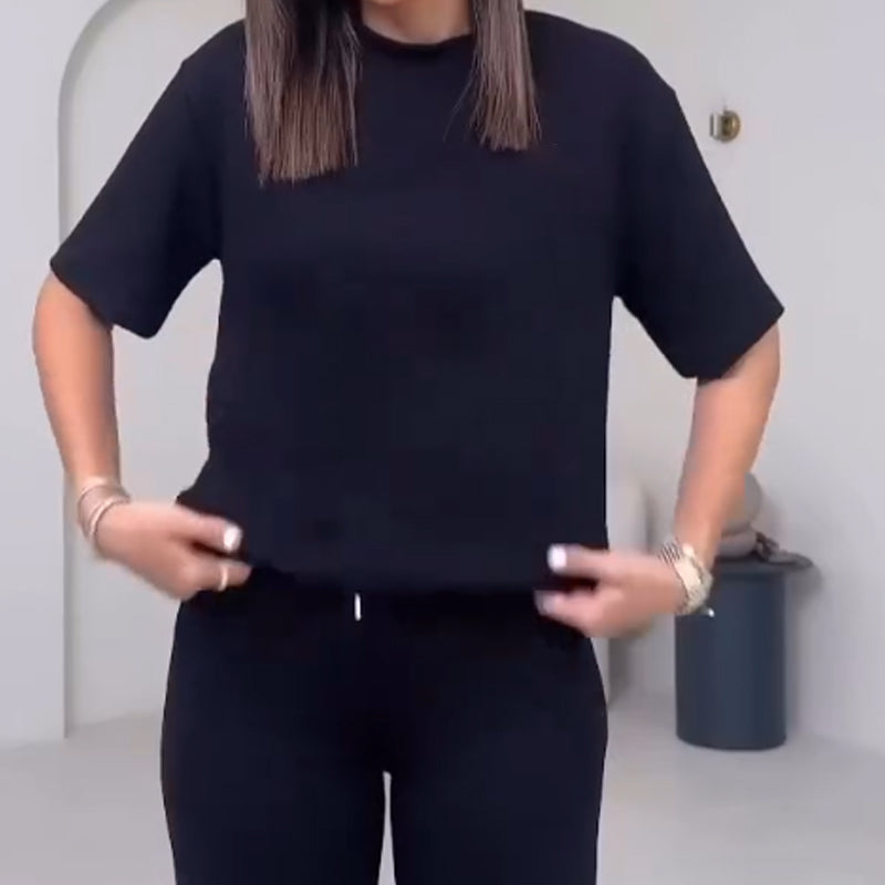 ✨Trending Now ✨Chic Women's 2-Piece Outfit – Comfy Top & Matching Pants