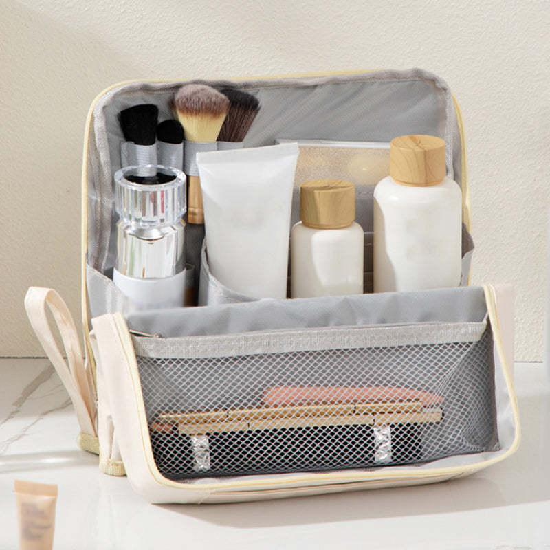 🔥Hot Sale🔥Stylish Handheld Partitioned Cosmetic Bag👜