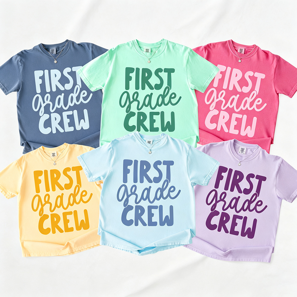 Personalized Grade Crew Bubble Cursive Text Teacher T-Shirt
