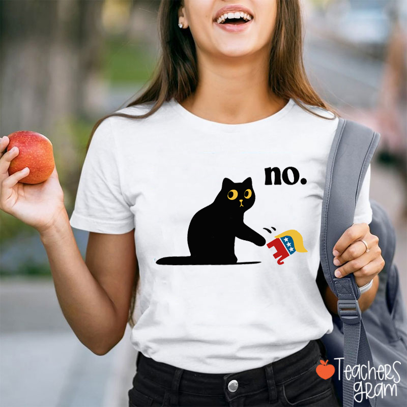 No Kings No Crown Teacher T-Shirt