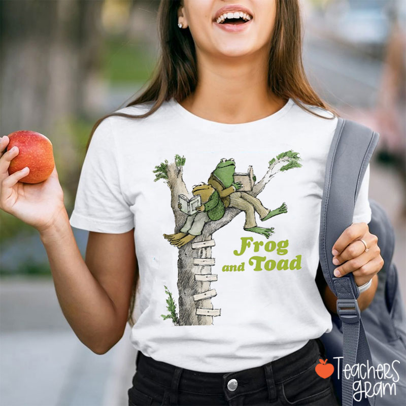 Frog And Toad Old Book Teacher T-Shirt