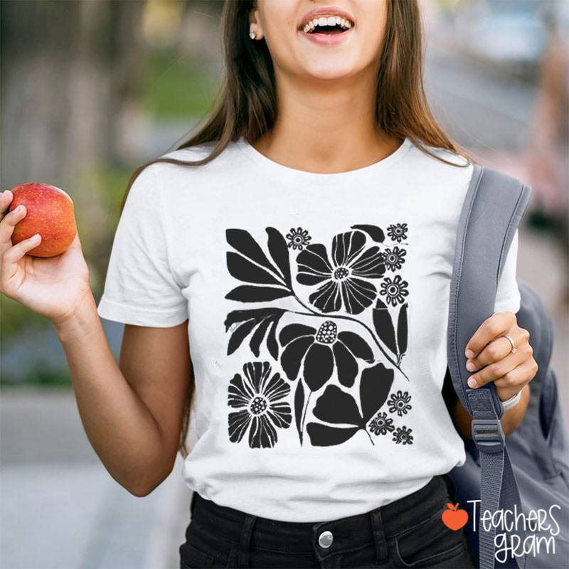 Minimalist Floral Wildflower Teacher T-Shirt