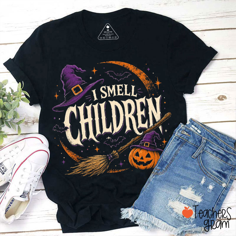 I Smell Children Halloween Teacher T-Shirt