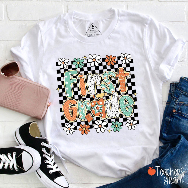 Personalized Grade Flowers Checkered Teacher T-Shirt