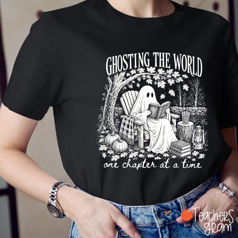 Ghosting The World Reading Ghost Fall Pumpkin Book Teacher T‑Shirt