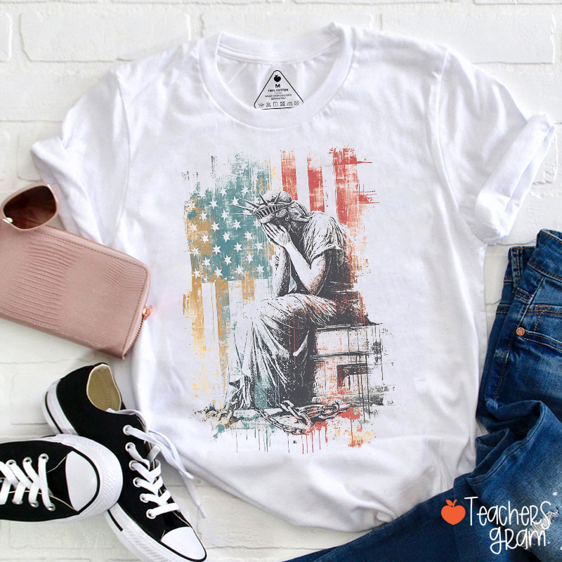 Crying Statue Of Liberty Teacher T-Shirt